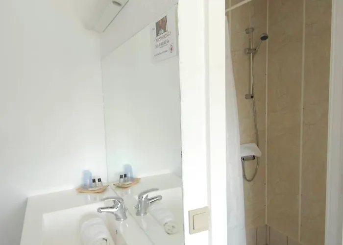 Bed & Breakfast Annex 3*