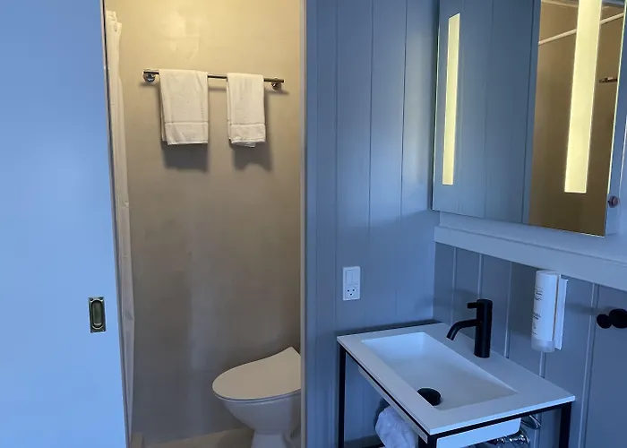 Bed & Breakfast Annex 3*