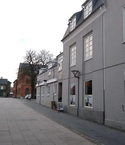 ベッド・アンド・ブレックファスト Annex 3*